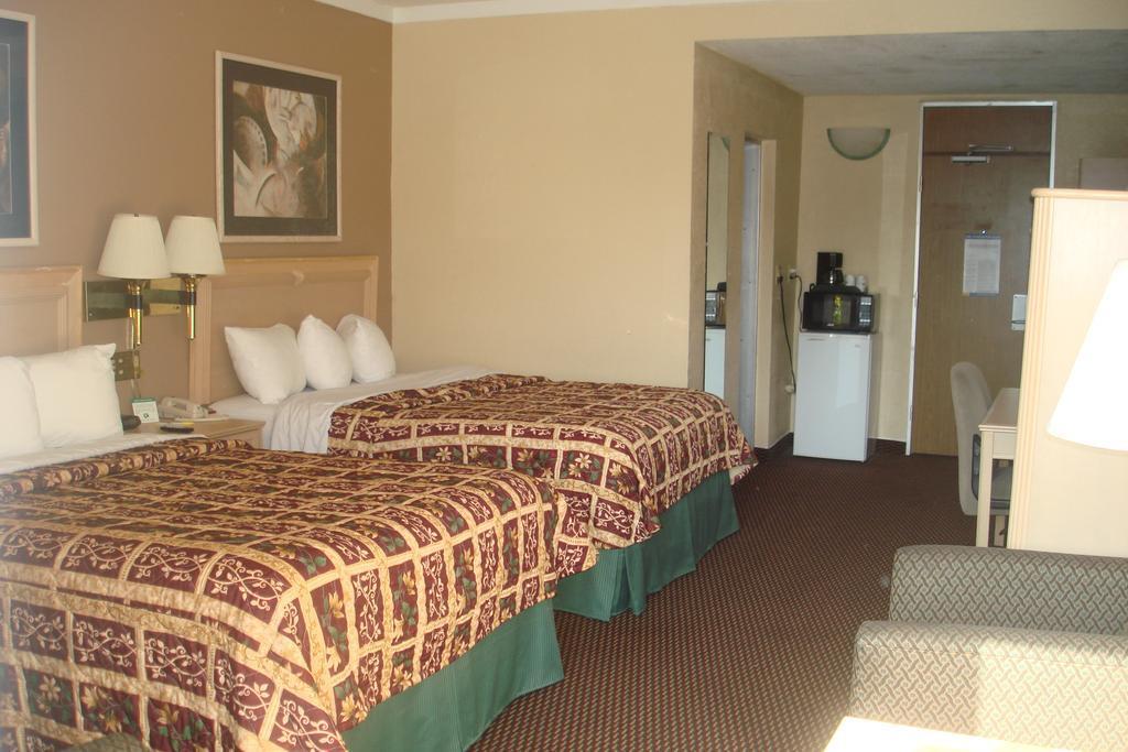 Quality Inn Gastonia Zewnętrze zdjęcie