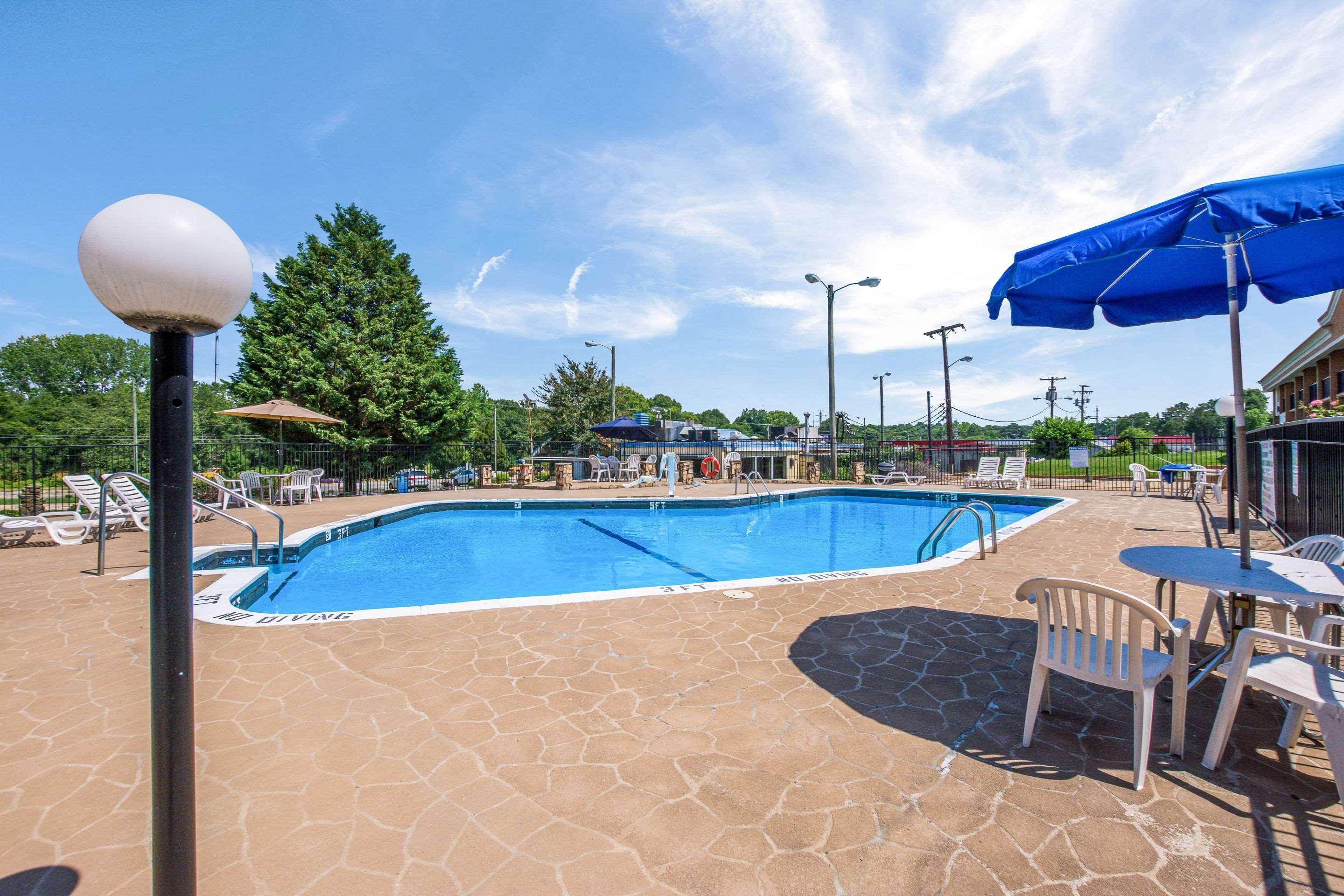 Quality Inn Gastonia Zewnętrze zdjęcie