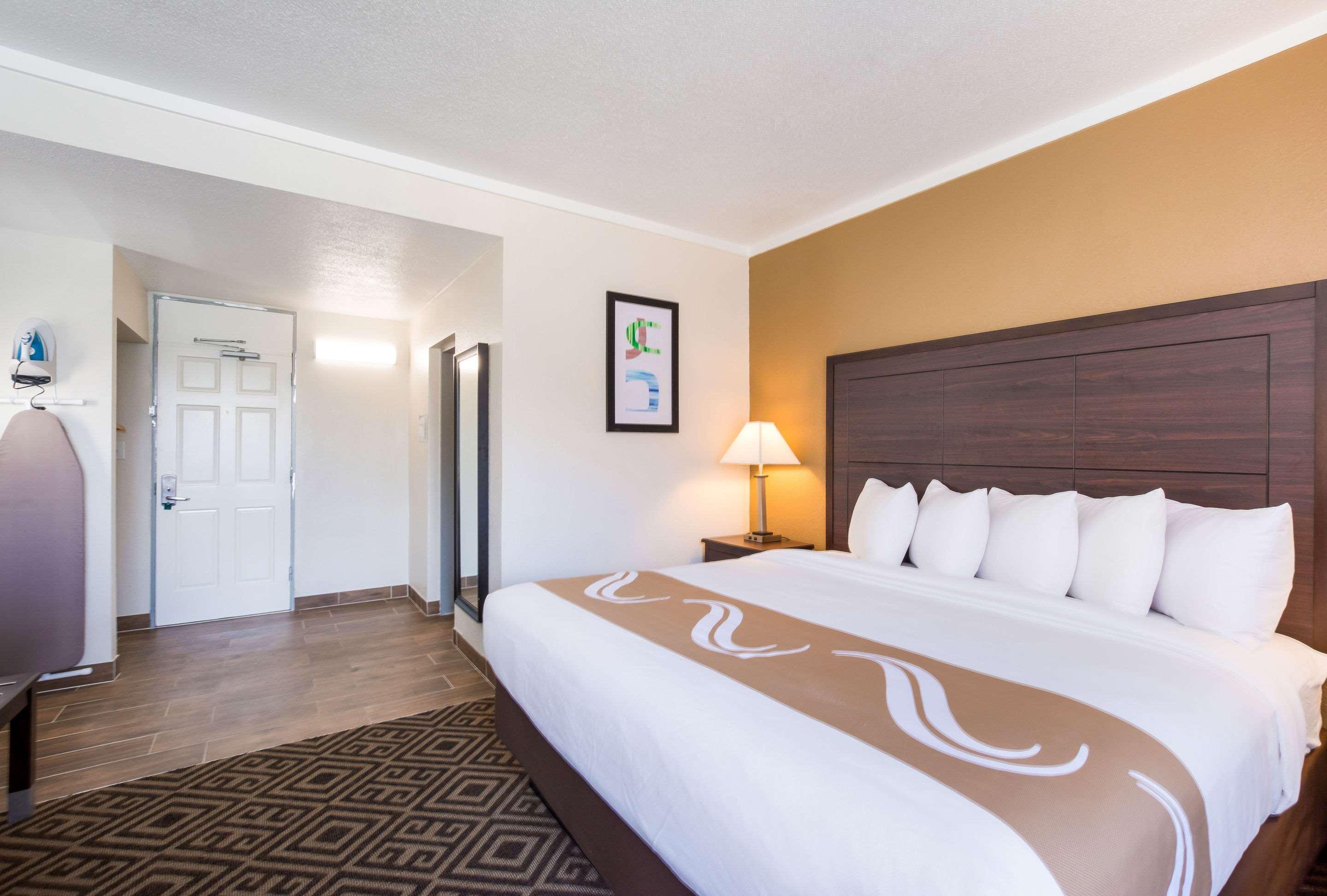 Quality Inn Gastonia Zewnętrze zdjęcie